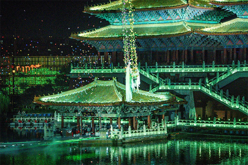 大宋·东京梦华：今晚双场！赏一场实景演出即送年卡，可366天免费游清明上河园！