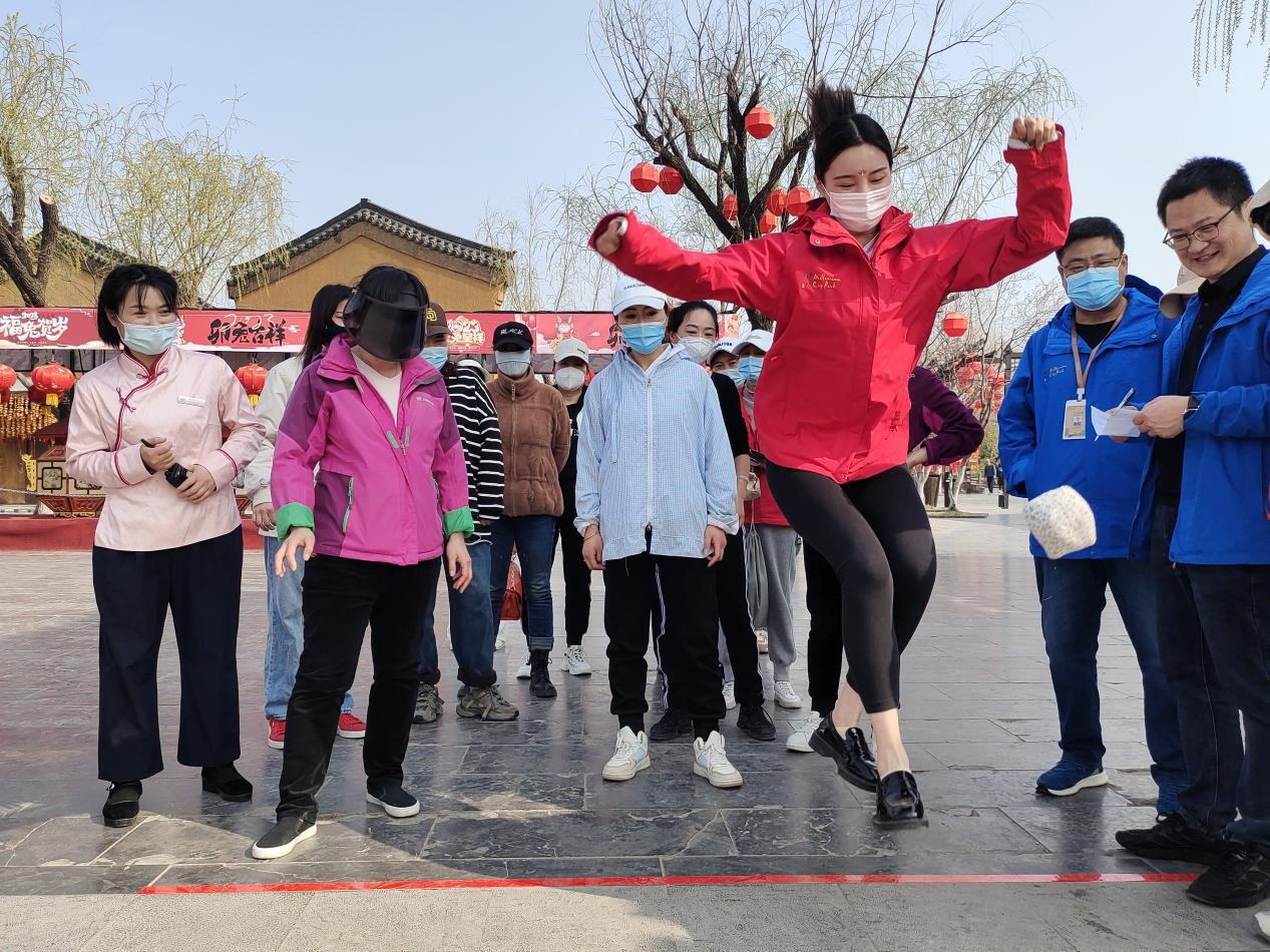 1683898086550451.jpg c.jpg