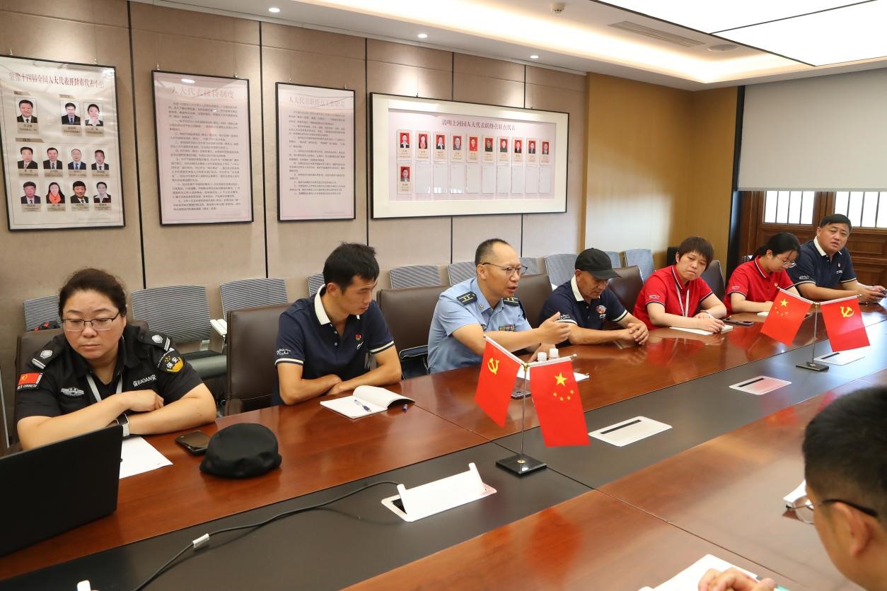 1694521074121637.jpg b.jpg